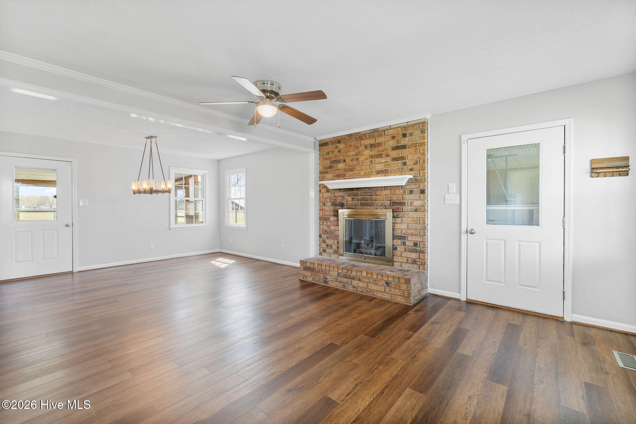 830 Indian Springs Road Mount Olive, NC 28365 - Photo 4 of 24 5T5A5365