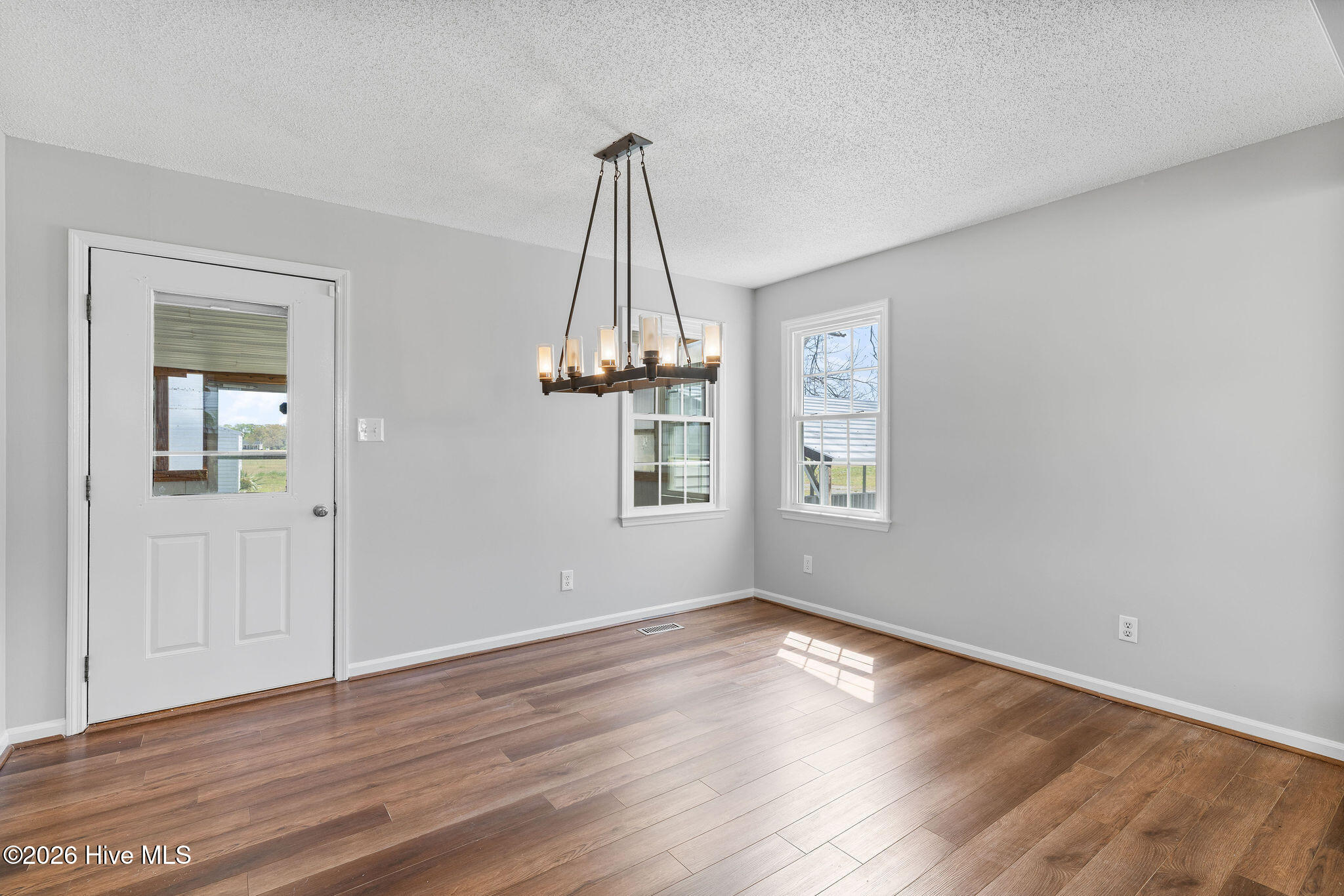 830 Indian Springs Road Mount Olive, NC 28365 - Photo 6 of 24 5T5A5375