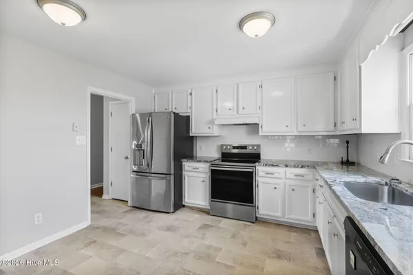 $249,000 | 830 Indian Springs Road, Mount Olive, NC 28365