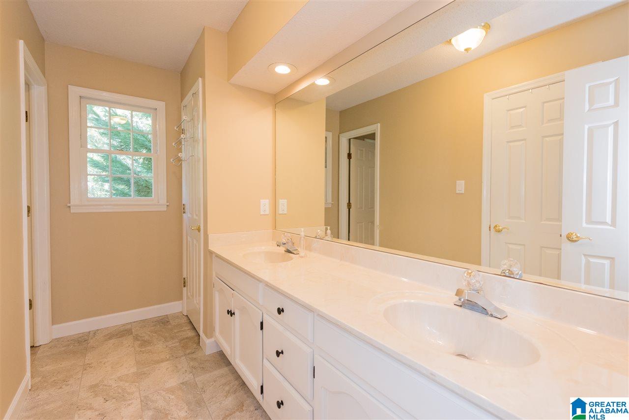 5240 Harvest Ridge Lane Birmingham, AL 35242 - Photo 37 of 50