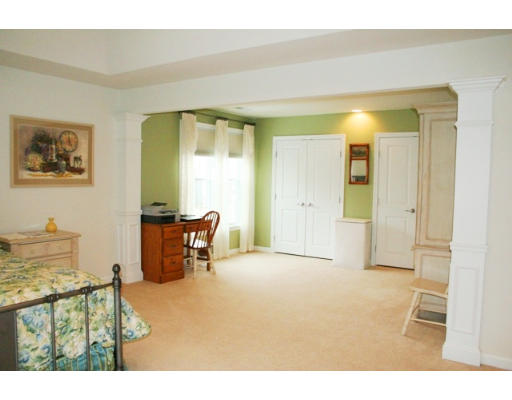 32 Howarth Drive Upton, MA 01568 - Photo 19 of 26 a view of a livingroom with furniture and front door