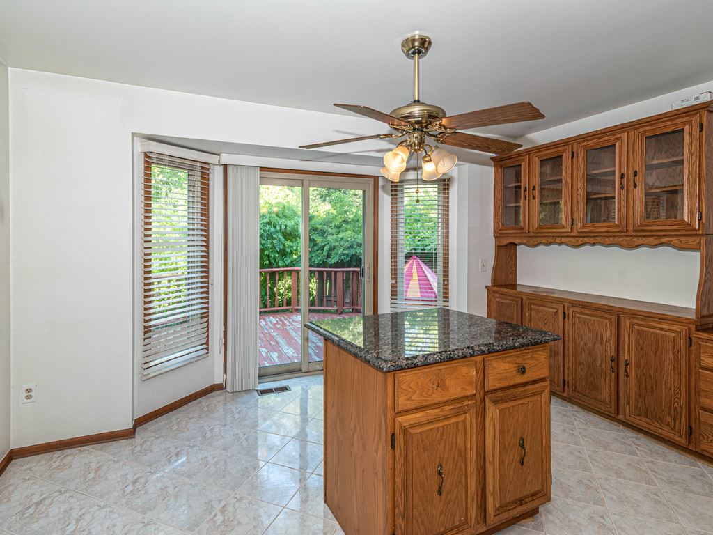 1004 Bembridge Drive Rochester Hills, MI 48307 - Photo 20 of 47