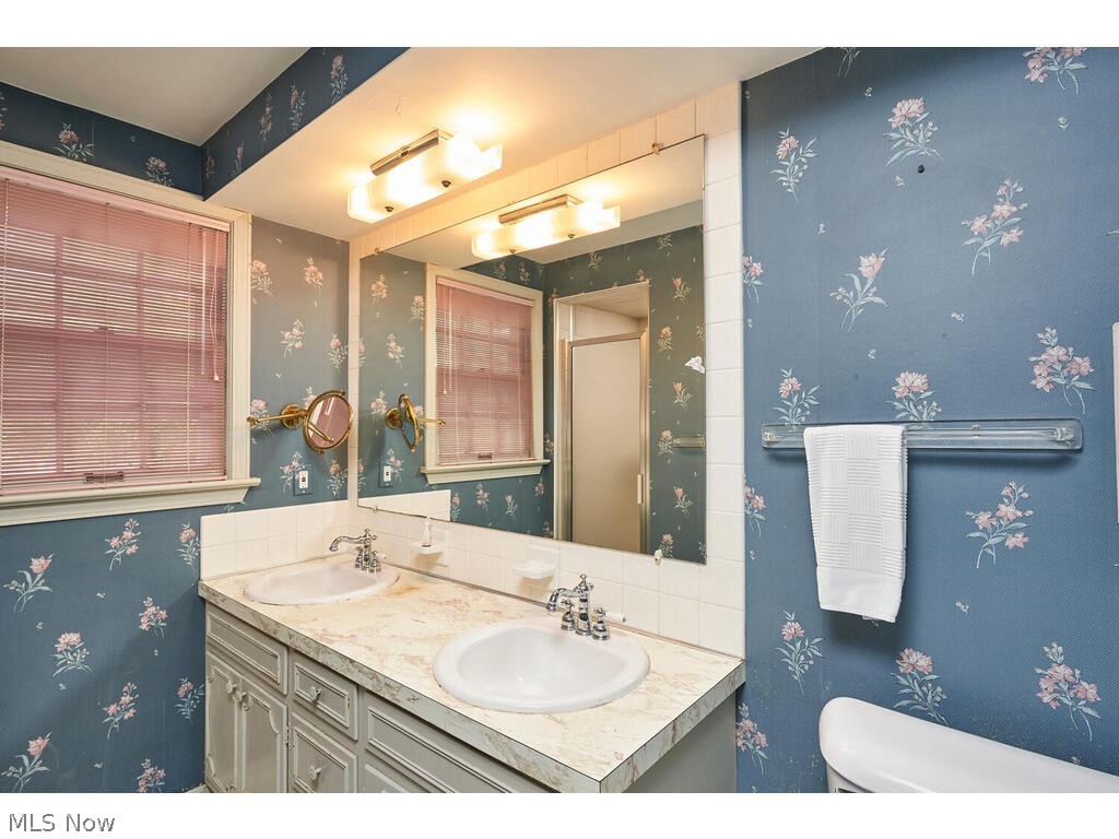 365 Tremont Road Akron, OH 44313 - Photo 15 of 26 Gallery Image 15