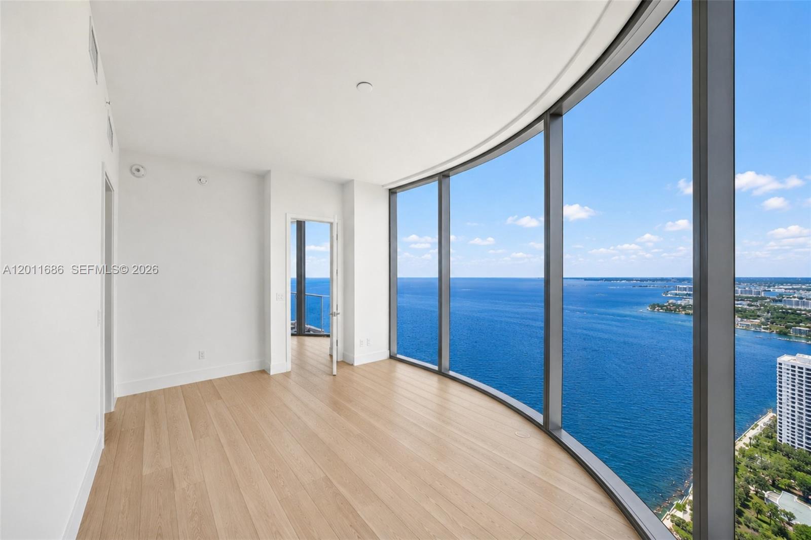 175 Southeast 25th Road, Unit 3303 Miami, FL 33129 - Photo 12 of 27
