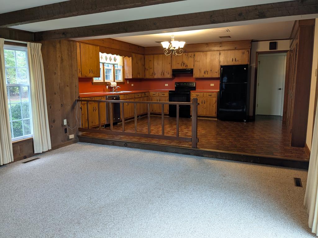 400 Country Club Road Keysville, VA 23947 - Photo 6 of 19 Gallery Image 6