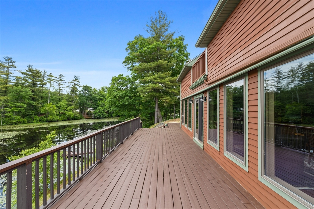 152 Kimball Road Amesbury, MA 01913 - Photo 8 of 37