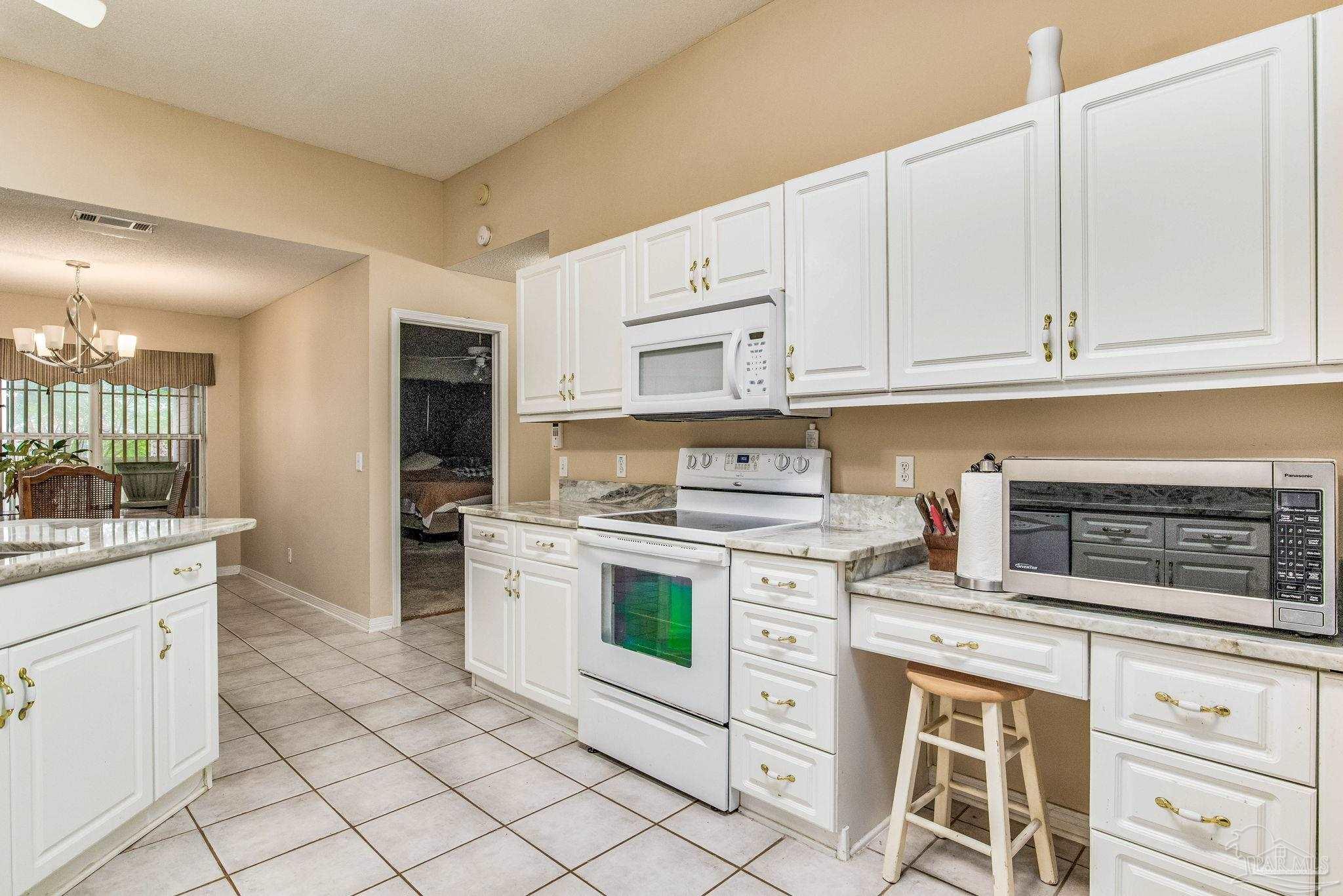 2586 Crescent Road Navarre, FL 32566 - Photo 11 of 50