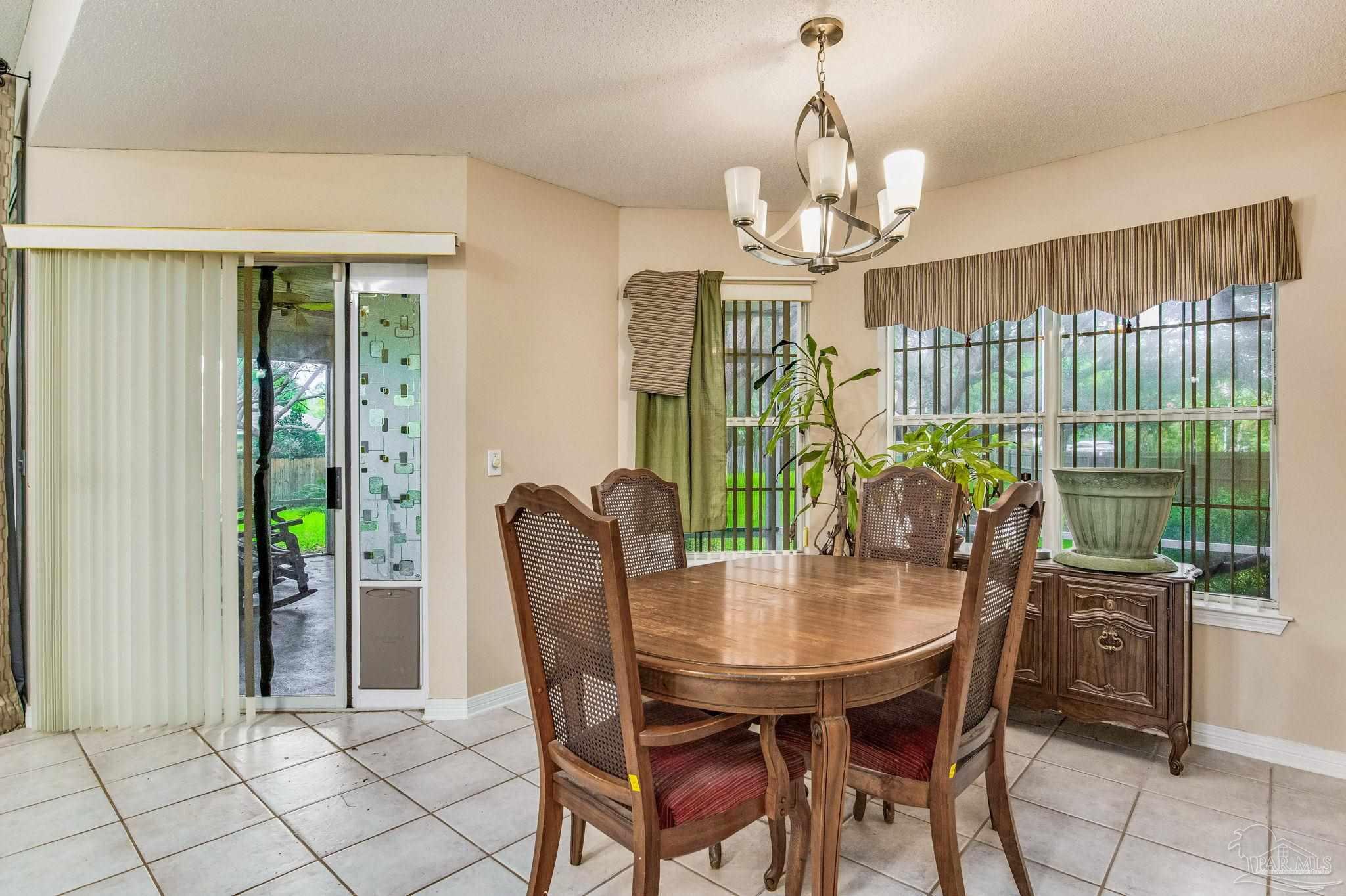 2586 Crescent Road Navarre, FL 32566 - Photo 13 of 50