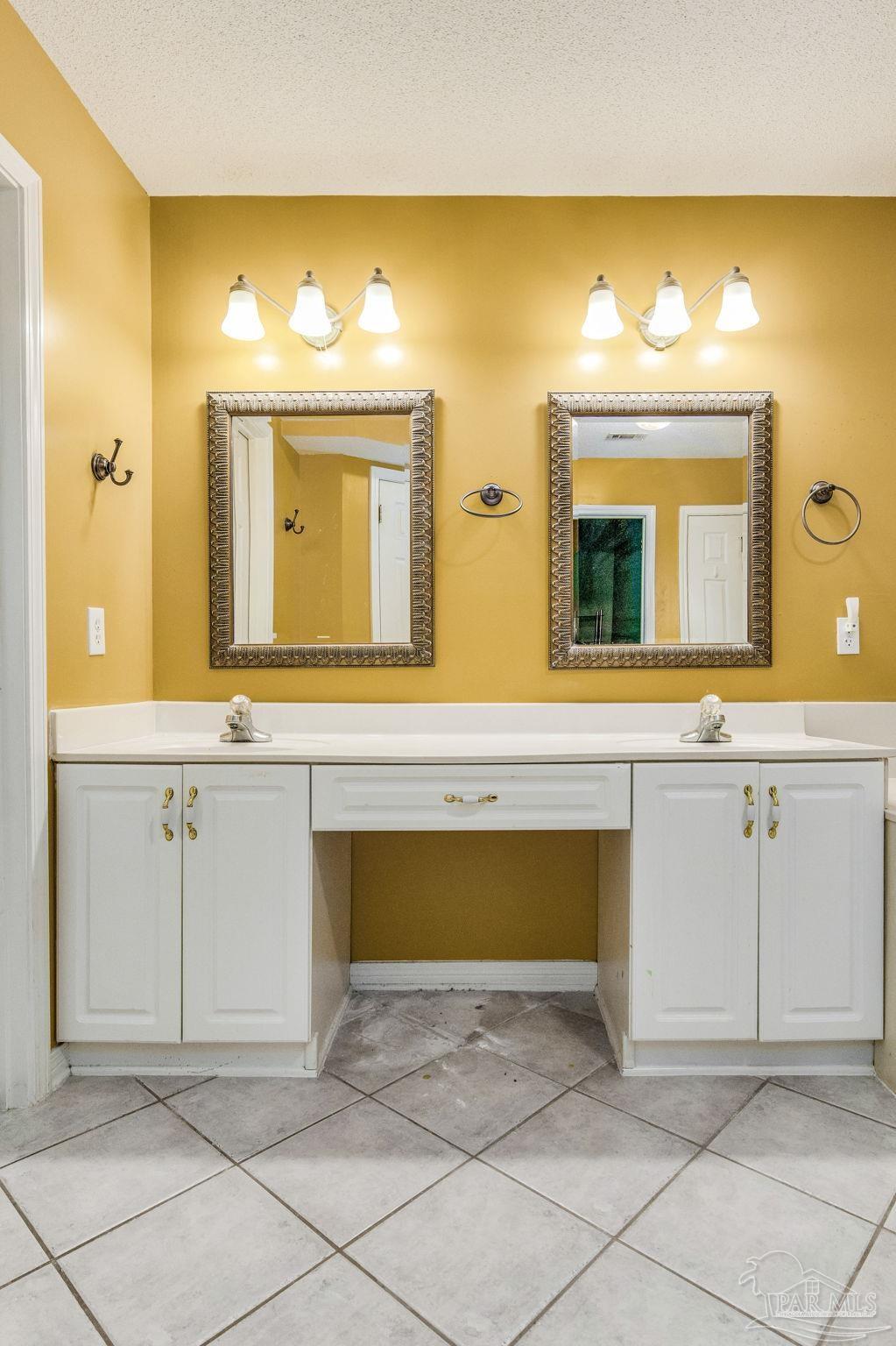 2586 Crescent Road Navarre, FL 32566 - Photo 36 of 50