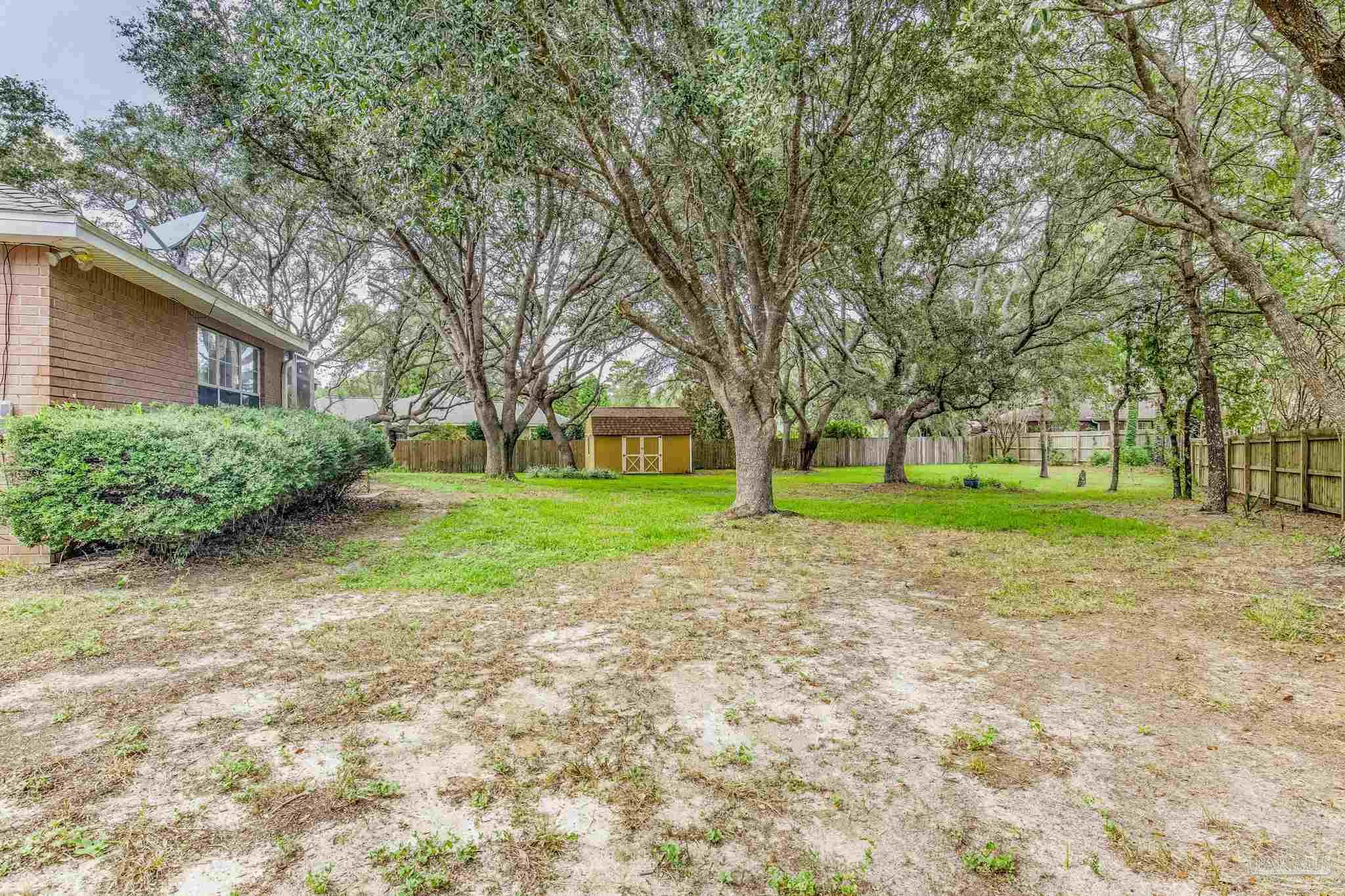 2586 Crescent Road Navarre, FL 32566 - Photo 41 of 50