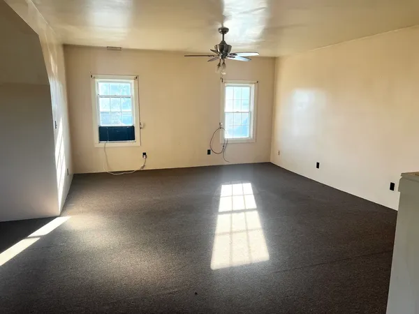 $229,900 | 318 North Main Street, Maquoketa, IA 52060