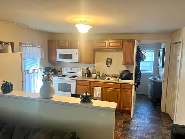 $229,900 | 318 North Main Street, Maquoketa, IA 52060