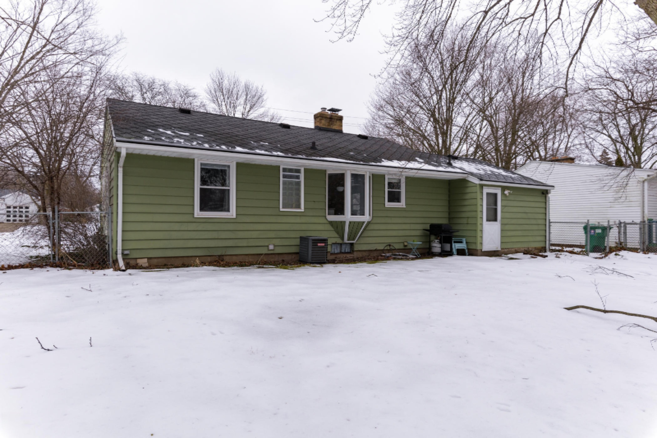 2128 Banbury Road Kalamazoo, MI 49001 - Photo 34 of 35 Banbury_Rd_2128_Kalamazoo_49001-43