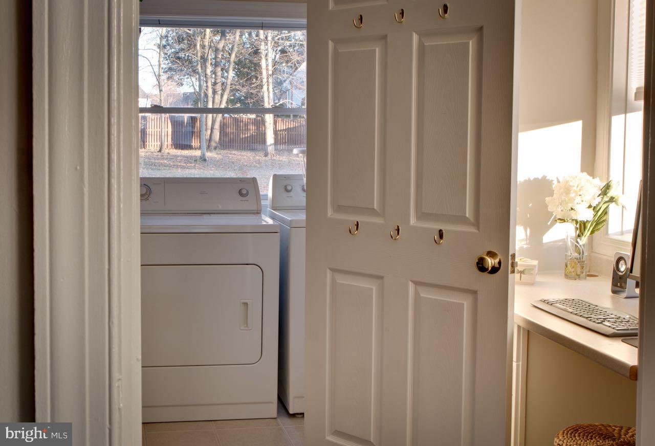 5605 Clifton Road Clifton, VA 20124 - Photo 14 of 18 Gallery Image 14