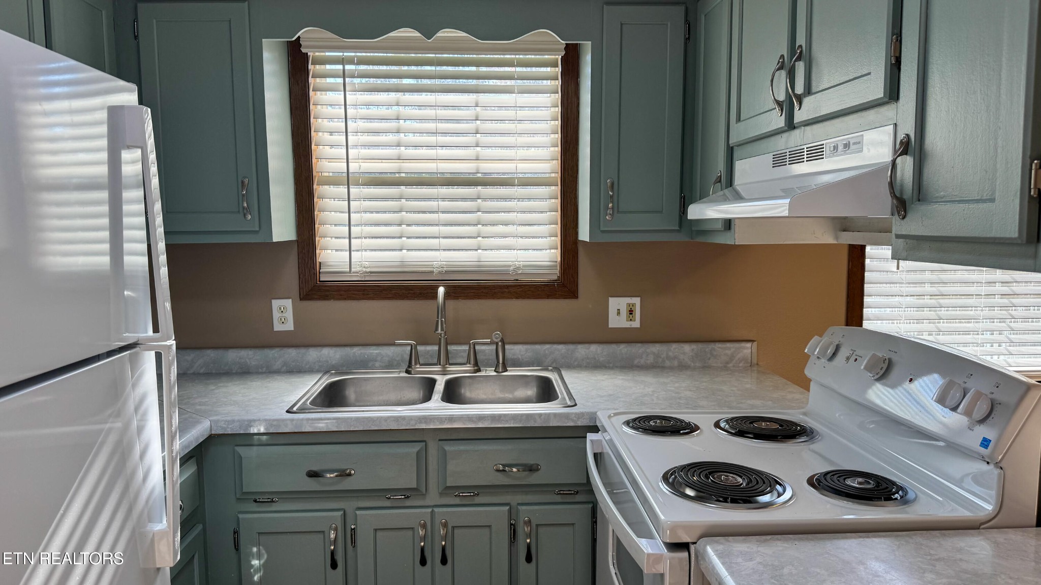 3561 Grave Hill Road Oneida, TN 37841 - Photo 11 of 37 Gallery Image 11