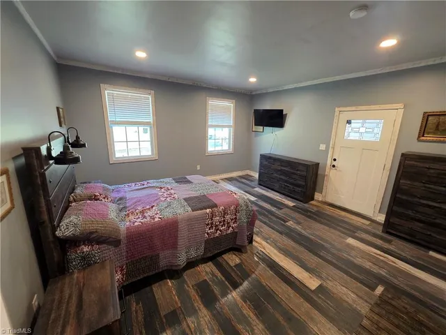 $615,000 | 252 Lynn Drive, Lexington, NC 27292