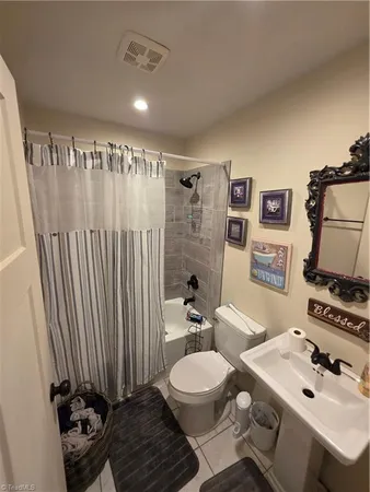 $600,000 | 252 Lynn Drive, Lexington, NC 27292