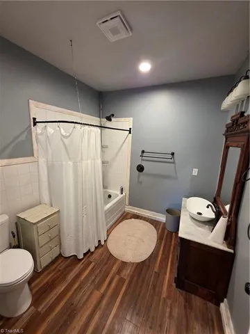 $615,000 | 252 Lynn Drive, Lexington, NC 27292