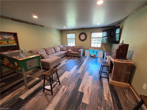 $600,000 | 252 Lynn Drive, Lexington, NC 27292