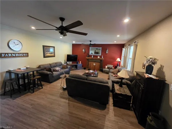 $600,000 | 252 Lynn Drive, Lexington, NC 27292