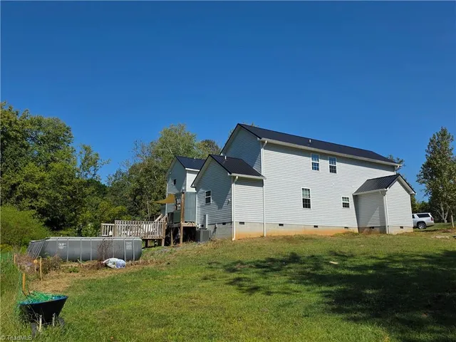 $615,000 | 252 Lynn Drive, Lexington, NC 27292