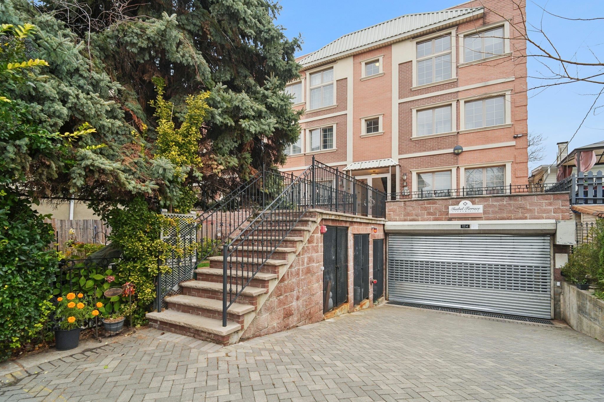 124 68th Street, Unit 203 Guttenberg, NJ 07093 - Photo 14 of 14