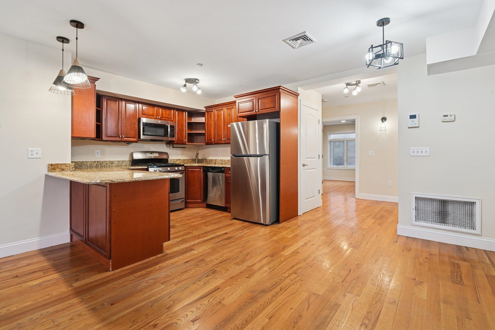 124 68th Street, Unit 203 Guttenberg, NJ 07093 - Photo 3 of 14