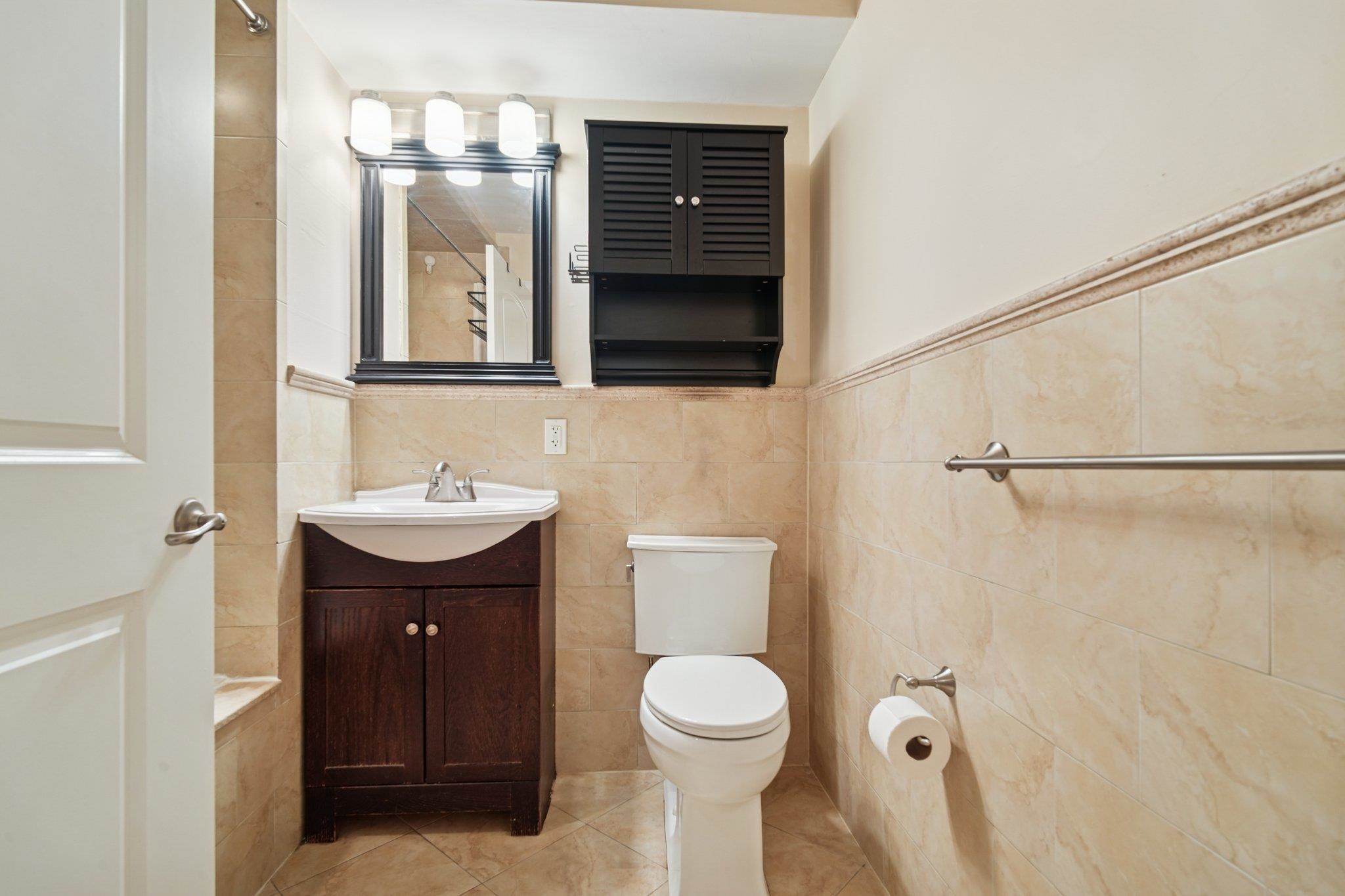 124 68th Street, Unit 203 Guttenberg, NJ 07093 - Photo 9 of 14