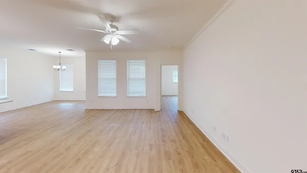 $2,695 | 6622 Bendale Drive, Tyler, TX 75703