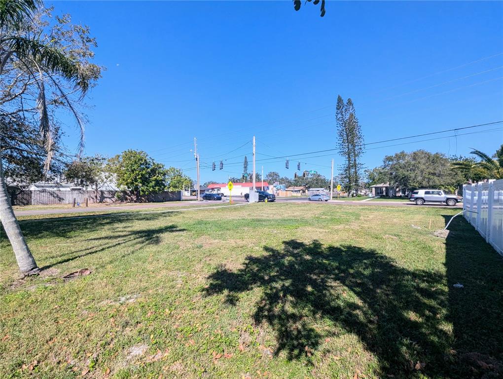3990 54th Avenue North St. Petersburg, FL 33714 - Photo 1 of 7