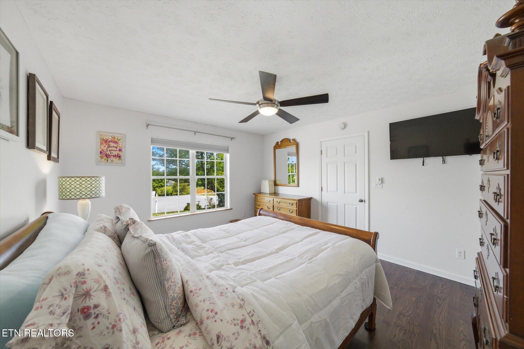 1618 Rivergate Ridge Court Sevierville, TN 37862 - Photo 11 of 25 19-1618-Rivergate-Ridge-Ct-Sevierville-T