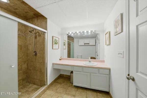 $374,900 | 1618 Rivergate Ridge Court, Sevierville, TN 37862