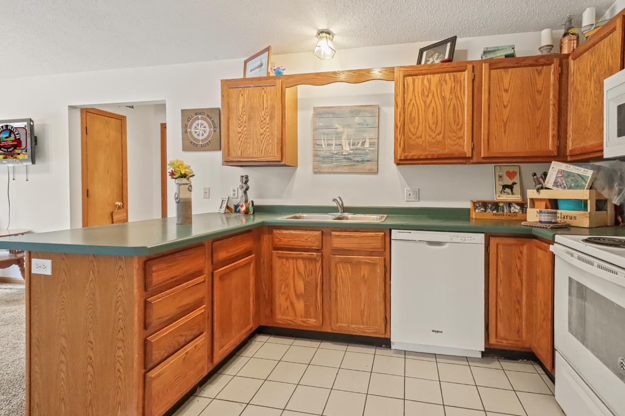 935 Rolling Ridge Road Eagle River, WI 54521 - Photo 6 of 19 Gallery Image 6