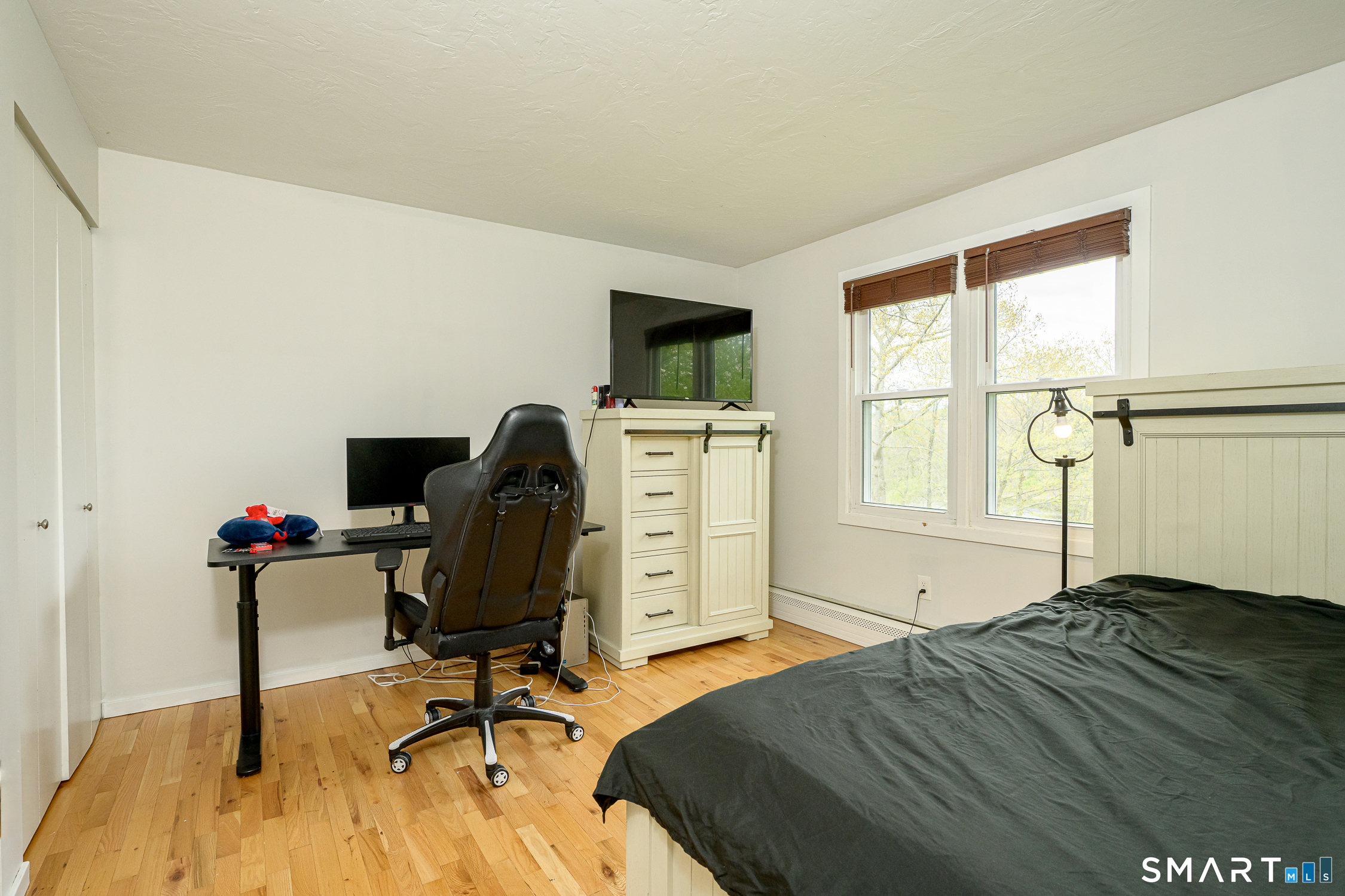 221 Quasset Road Pomfret, CT 06259 - Photo 23 of 40