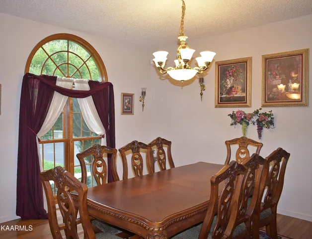 $402,500 | 239 Sulphur Springs Road, Harlan, KY 40840