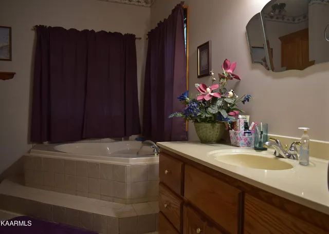 $402,500 | 239 Sulphur Springs Road, Harlan, KY 40840