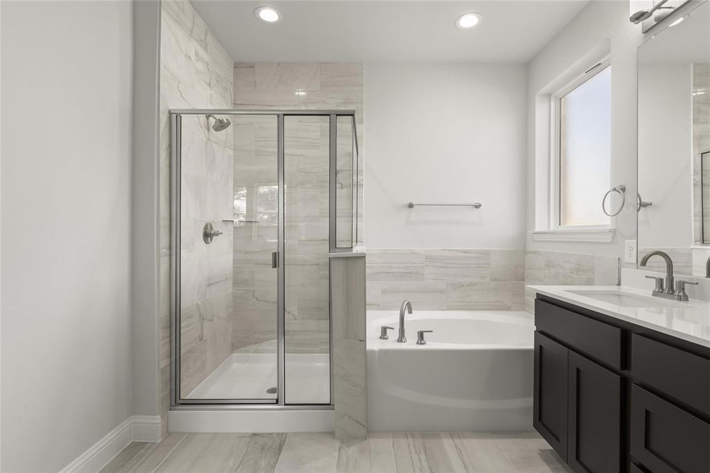 1212 Redcoat Drive Forney, TX 75126 - Photo 13 of 37 primary Bath 2