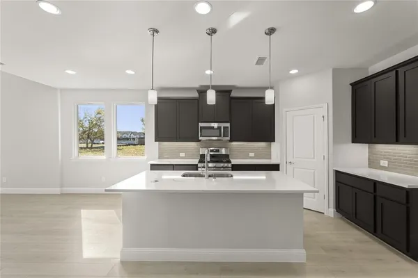 $427,000 | 1212 Redcoat Drive, Forney, TX 75126