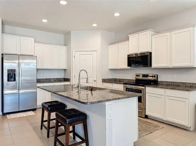 $3,000 | 17690 Garsalaso Circle, Brooksville, FL 34604