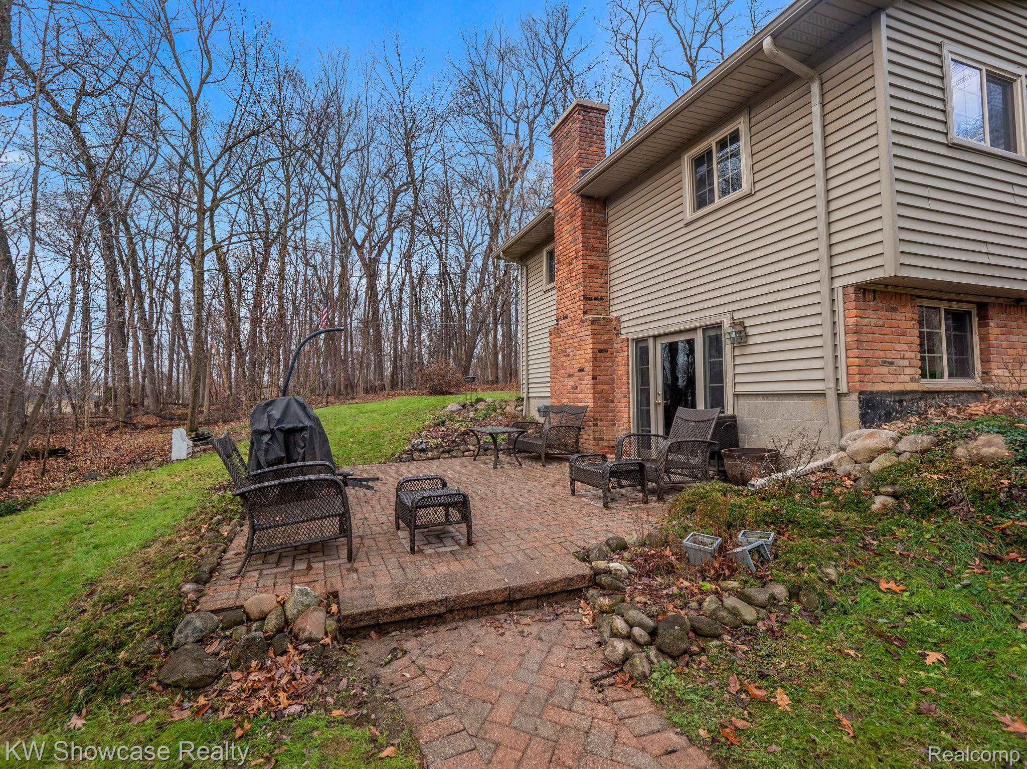 5575 Ford Road Commerce Township, MI 48382 - Photo 5 of 23 Gallery Image 5