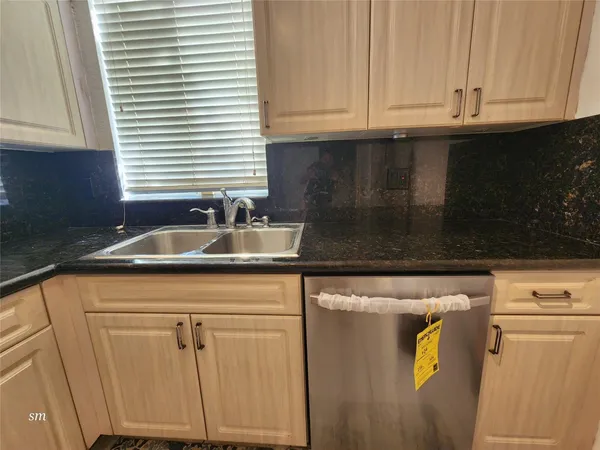 $2,550 | 119 Hidden Ct Drive, Hollywood, FL 33023