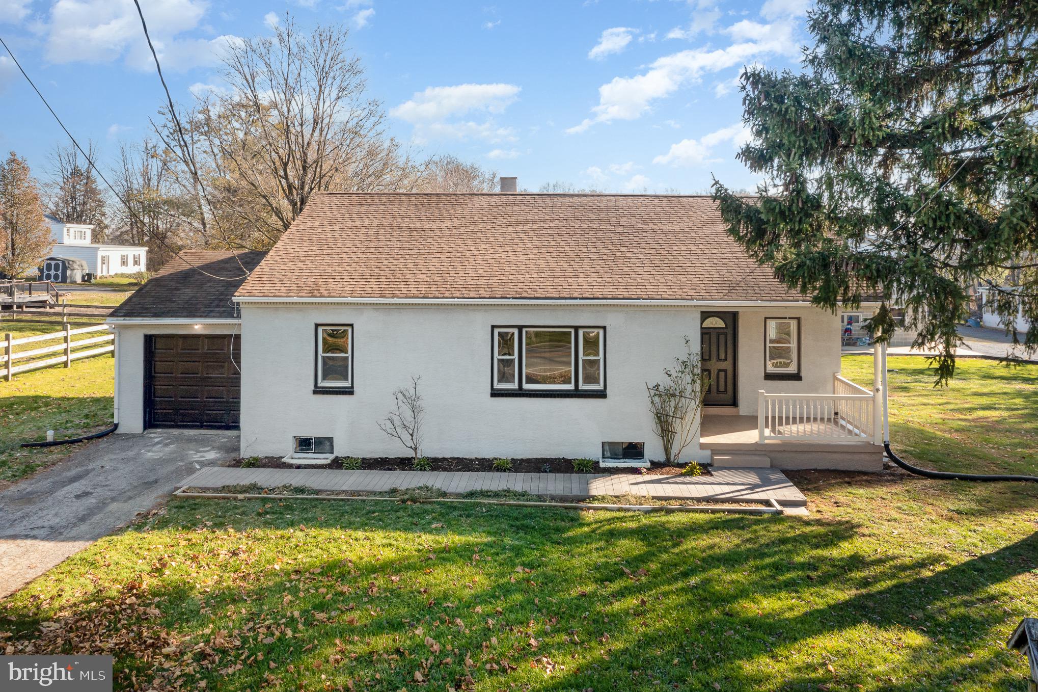 169 Buckwalter Road Lancaster, PA 17602 - Photo 1 of 28