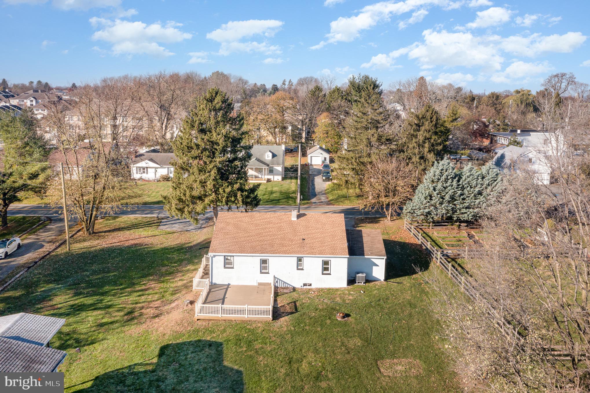 169 Buckwalter Road Lancaster, PA 17602 - Photo 6 of 28