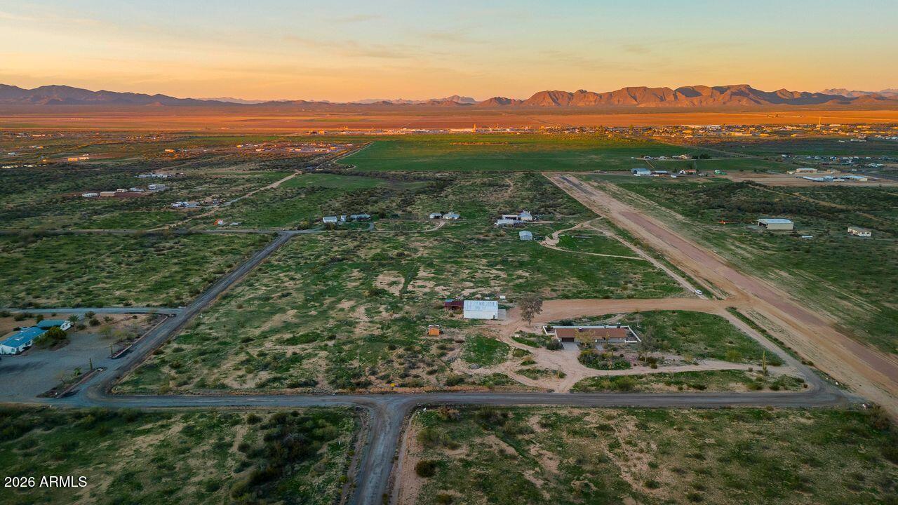 51718 West Donald Road Aguila, AZ 85320 - Photo 55 of 59 a view of city and mountain