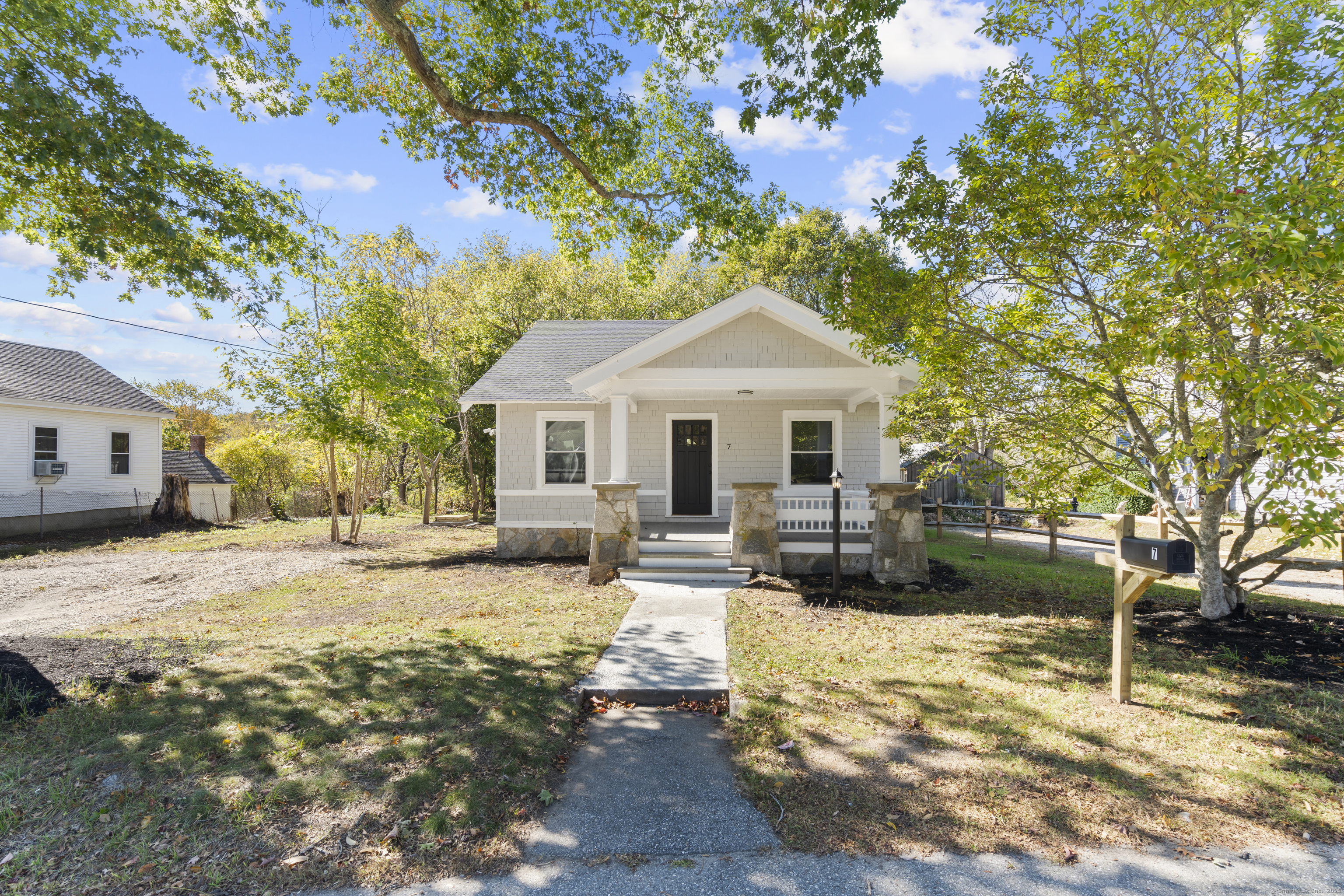 7 Devotion Road Scotland, CT 06264 - Photo 2 of 26