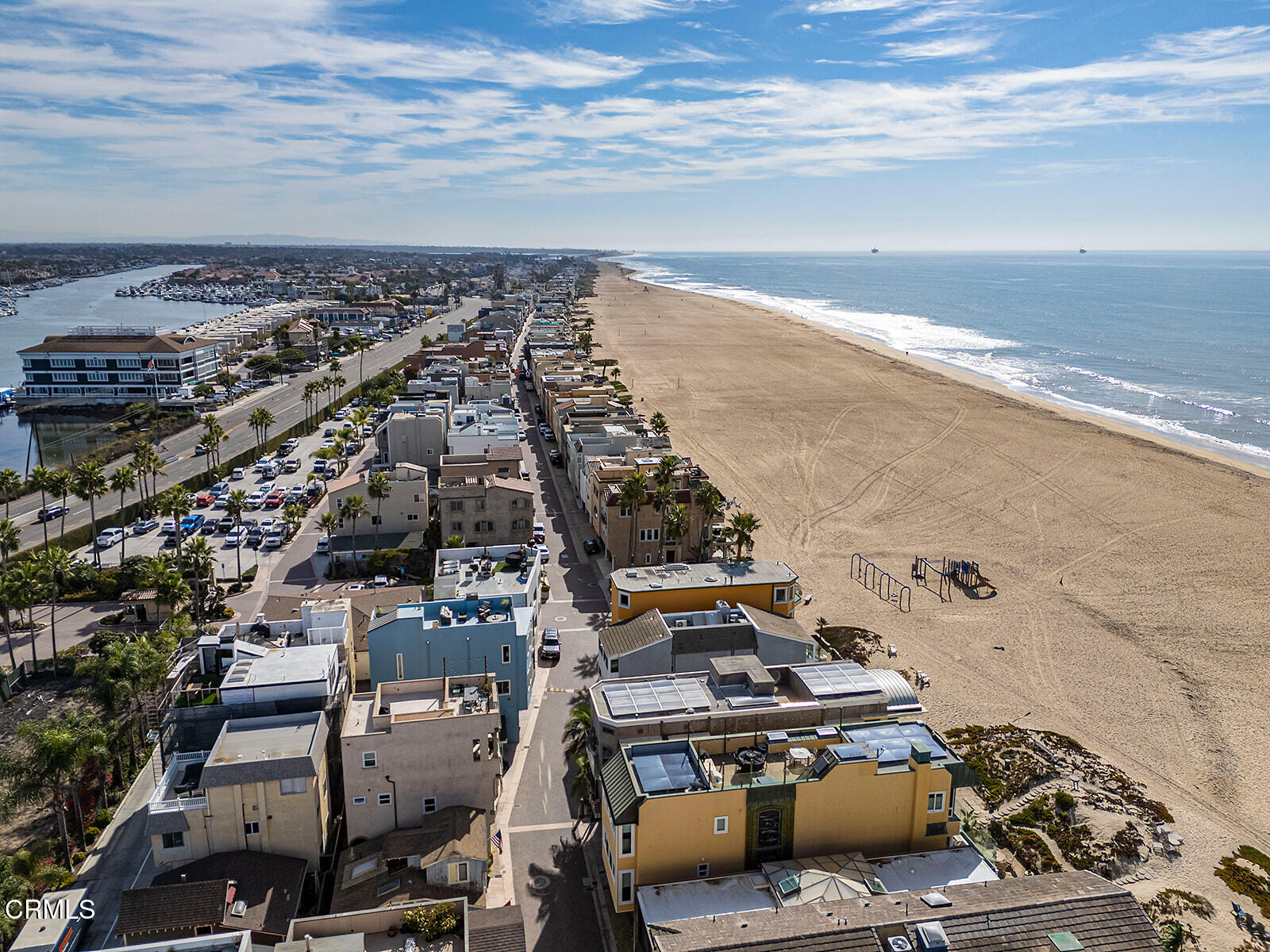 92 B Surfside Avenue Surfside, CA 90743 - Photo 40 of 47 a city view with sitting space