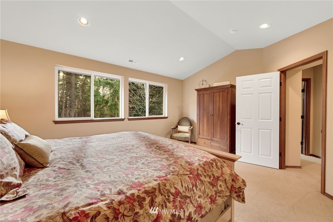 4212 230th Place Southeast Bothell, WA 98021 - Photo 10 of 27