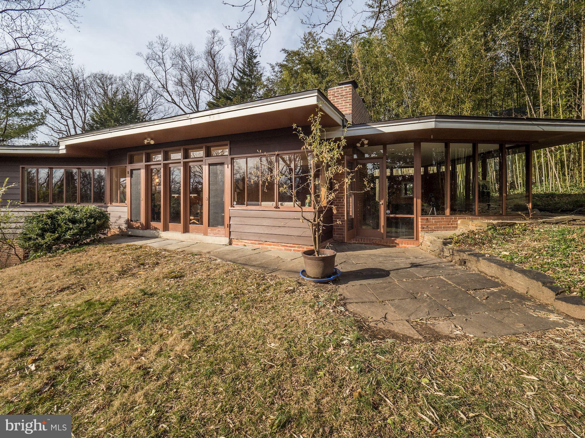 6528 Wiscasset Road Bethesda, MD 20816 - Photo 22 of 38 Exterior Rear
