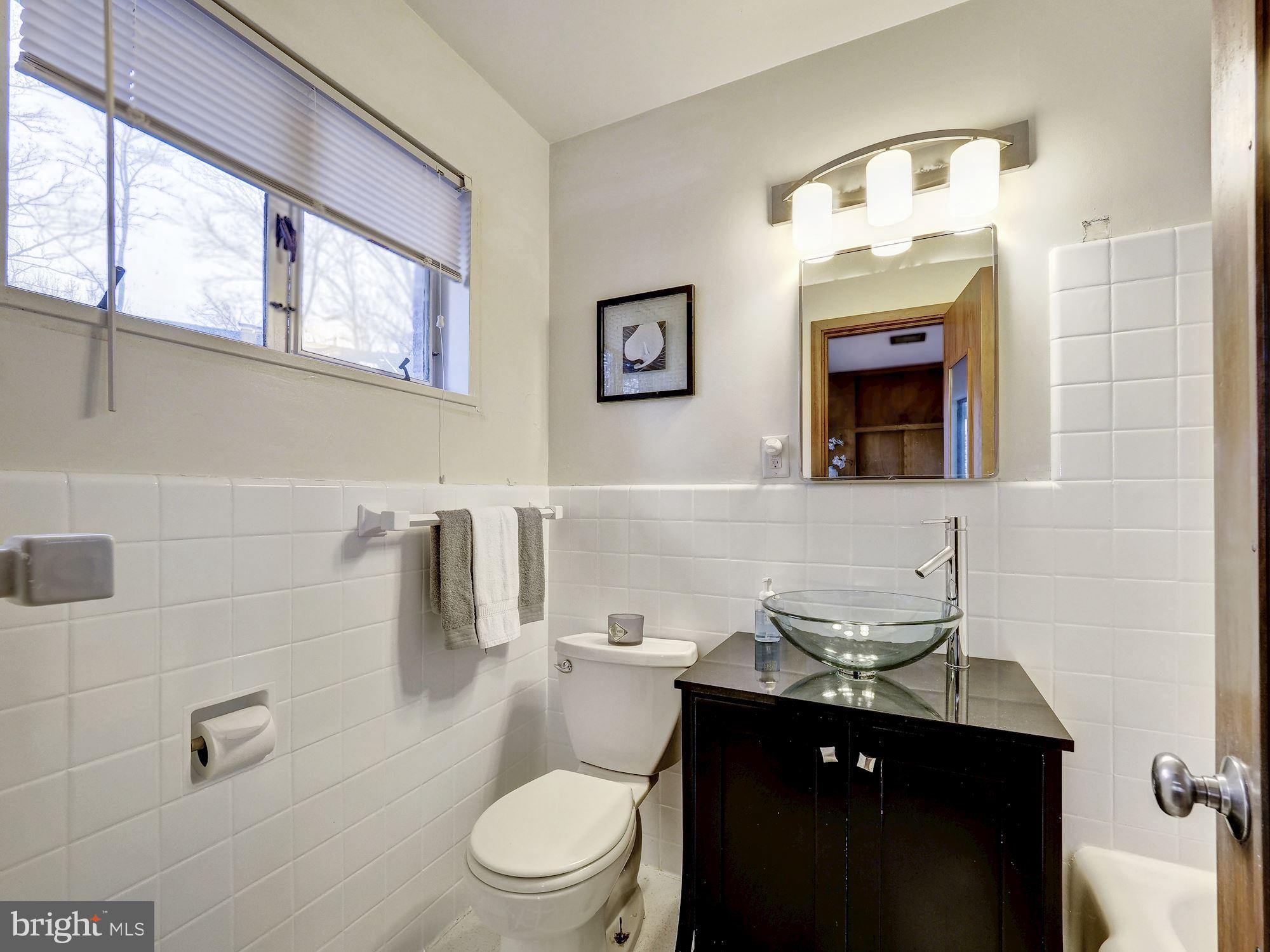 6528 Wiscasset Road Bethesda, MD 20816 - Photo 28 of 38 Master Bath - Updated!