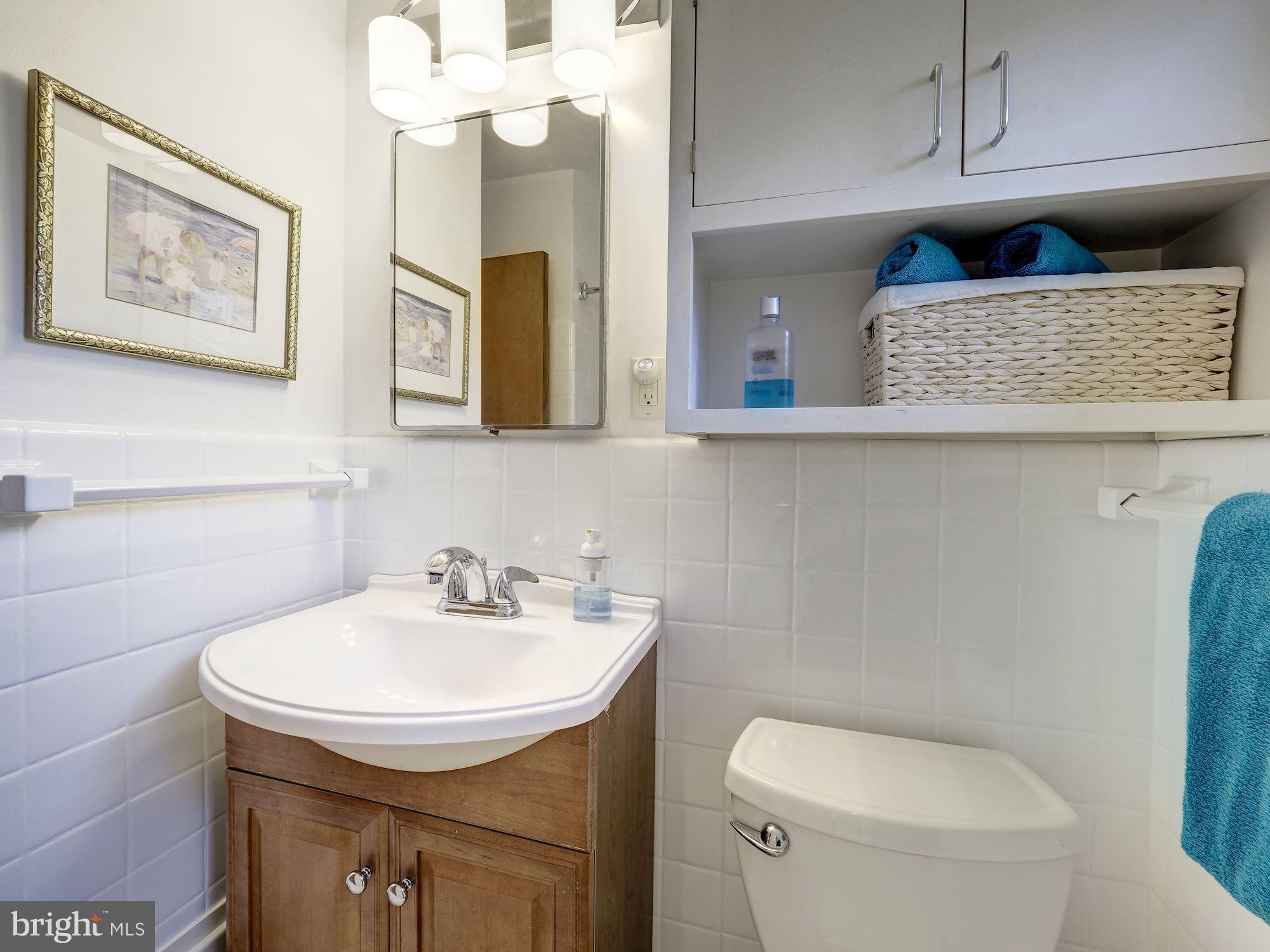 6528 Wiscasset Road Bethesda, MD 20816 - Photo 30 of 38 Hall Bath - Updated!